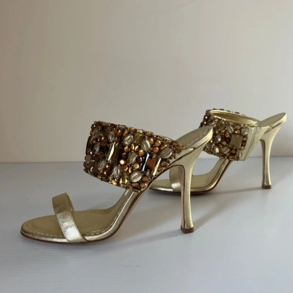Manolo Blahnik DOGE 115 Jeweled Gold Mule Heeled Sandals size EU 36 US 5.5